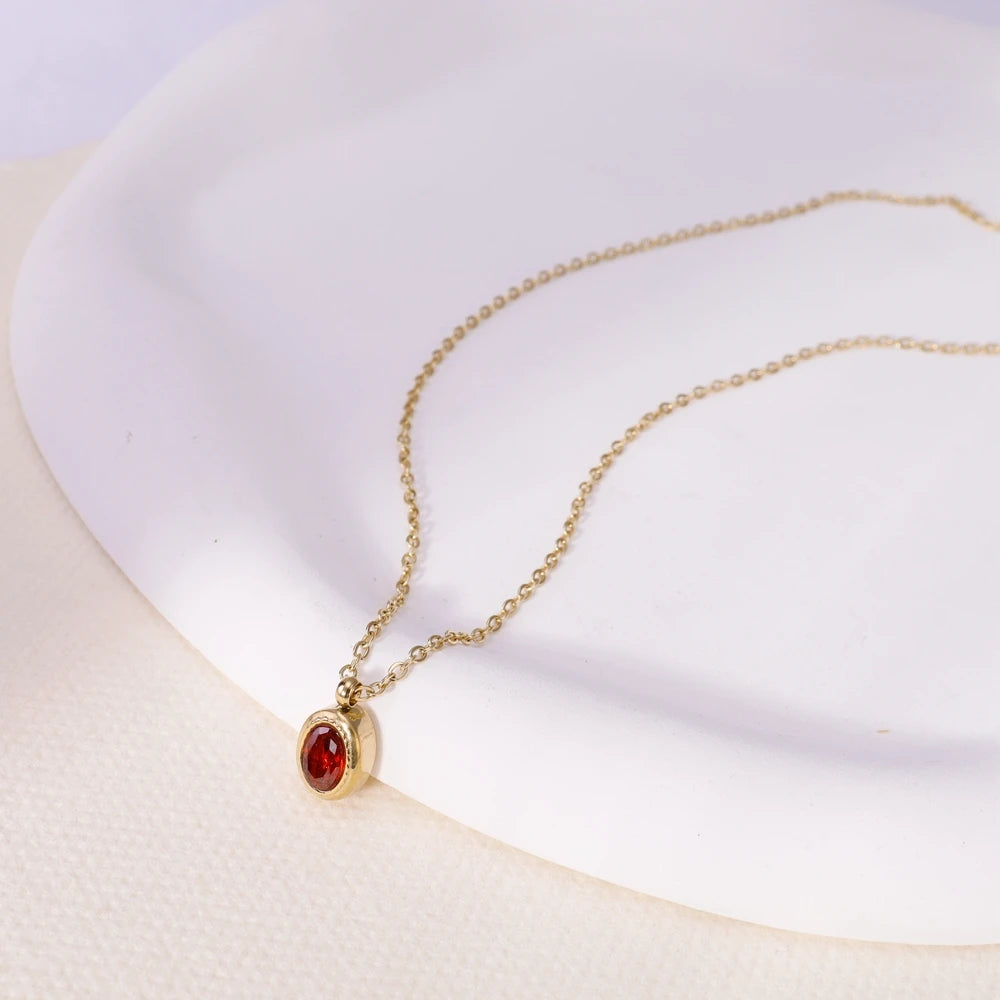 SPHÍNX RUBIN & GOLD NECKLACE