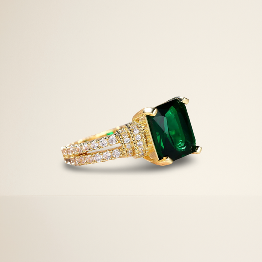 SPHÍNX GREEN CRYSTAL RING